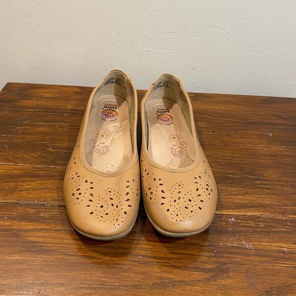 Earth spirit Slip On Gelron 2000 Tan Size 8 - Picture 1 of 7